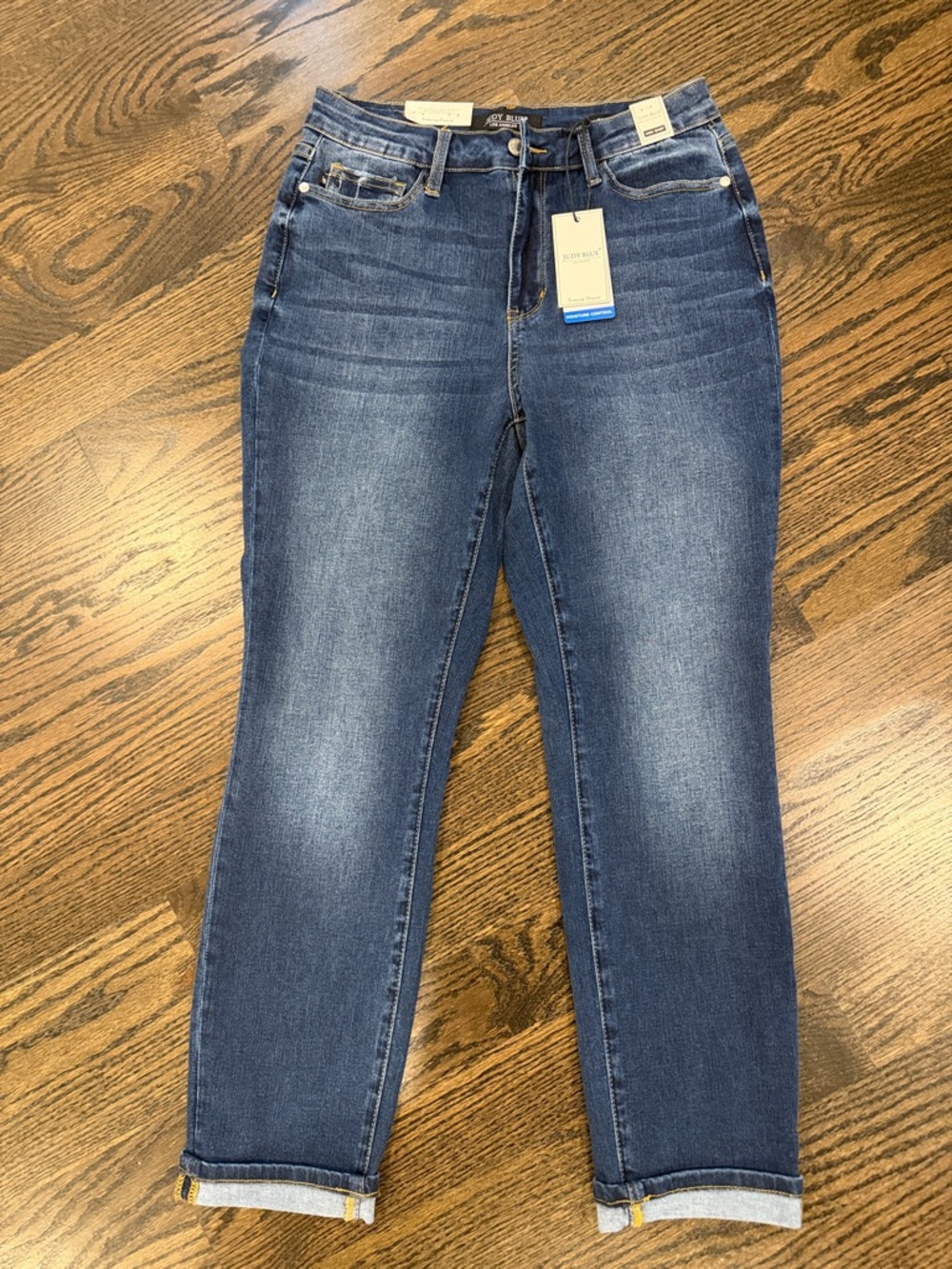 Judy Blue Medium Blue Boyfriend Jeans